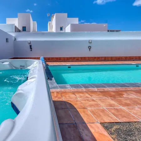 Salaria - Jacuzzi And Private Pool By Lanzarote וילה