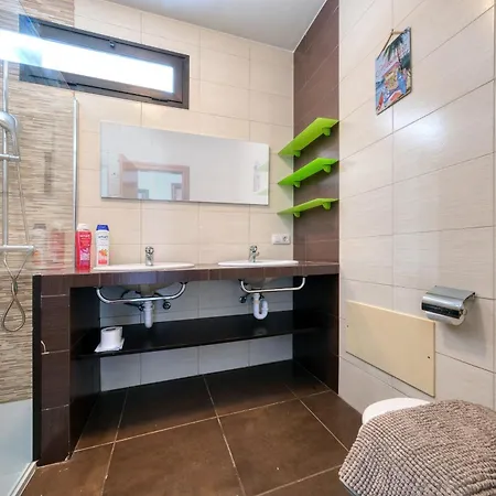 Salaria - Jacuzzi And Private Pool By Lanzarote וילה פלאיה בלנקה