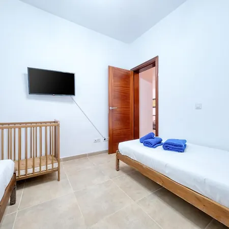 Villa Salaria - Jacuzzi And Private Pool By Lanzarote *