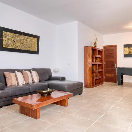 Villa Salaria - Jacuzzi And Private Pool By Lanzarote